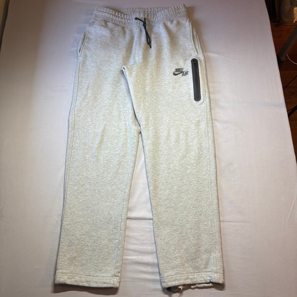 Nike tech fleece straight leg sweatpants